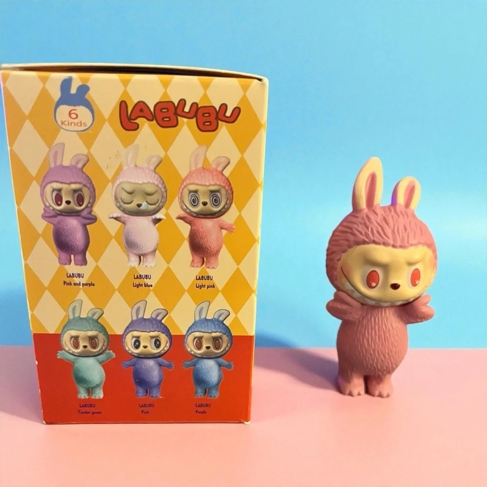 Labubu cute collectible